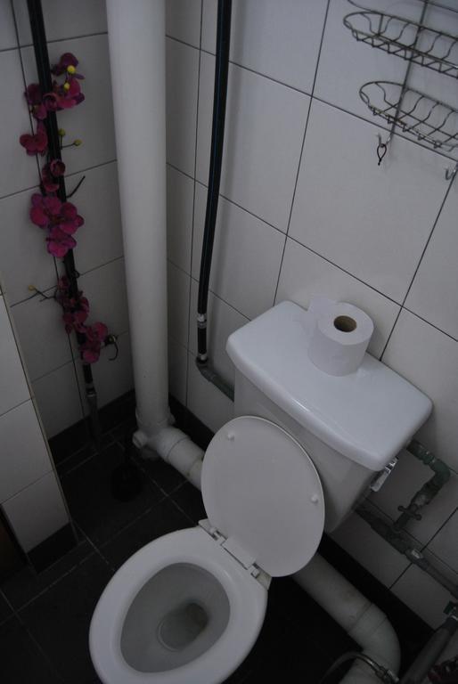 Borneo Sweet Guesthouse كوشنج المظهر الخارجي الصورة